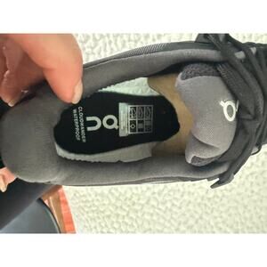 On Cloudwander Waterproof Black 8W NIB